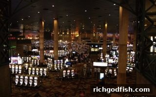 财神捕鱼带你玩转桌游心理战：从对手破绽到胜率飙升的五大秘籍